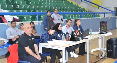 Basketbol grup maçlarında Bartınlı hakemler görev yaptı