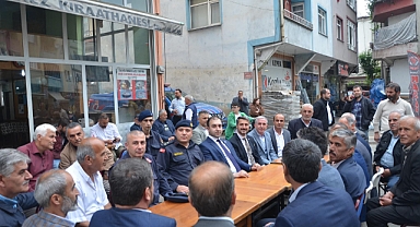 Kaymakam Vatandaşla Buluştu