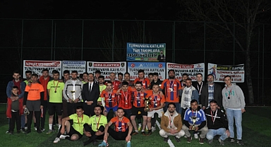 Kumluca’da futbol turnuvası sona erdi