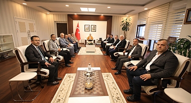 Meclis Üyelerinden Valilik Ziyareti