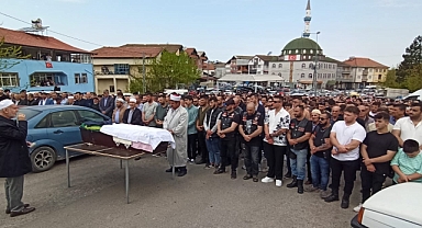 Oğluna Son Veda...