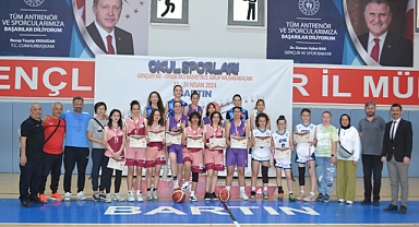 Okullar Sporları Basketbol grup maçları tamamlandı
