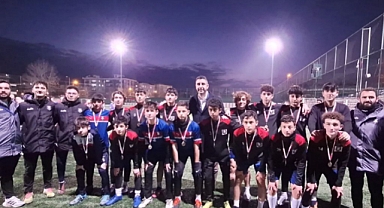U16 şampiyonasında Cevizli Anadolu 2.tura yükseldi