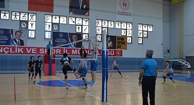 Voleybol U18 Grup maçları tamamlandı