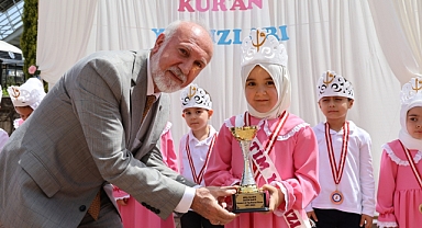 5 Yaşında Hatim Yaptı!