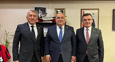 AK Partili İsimler TBMM'yi Ziyaret Etti