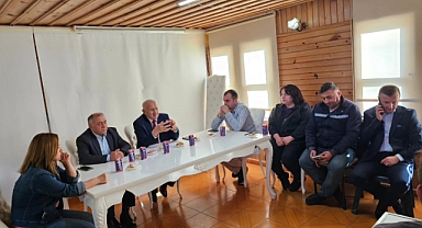 Belediye'de Toplantı