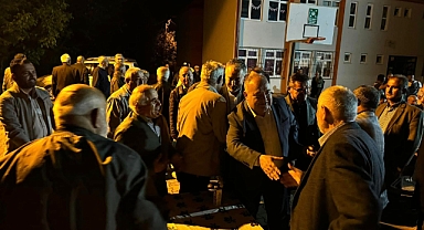 Düğünde Buluştular