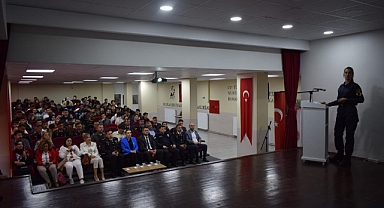 Kadına Yönelik Şiddetle Mücadele Paneli