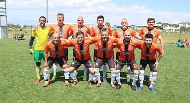 Şehit Uğur Akyer Veteran takımı 2.oldu