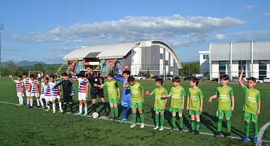U11 Liginde Yeni Bartın ezeli rakibini 4-1’le geçti