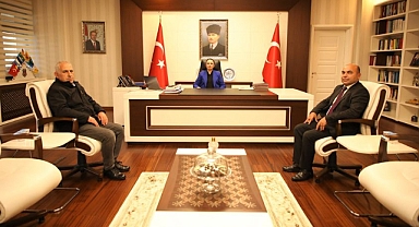 Valiyi Ziyaret Ettiler