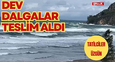 DEV DALGALAR TESLİM ALDI