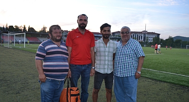 Her müsabakada görev yapıyorlar