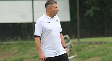 İlhan Özer Ümraniyespor ile anlaştı