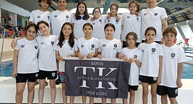 Sporcularımız Karabük’te yüzme yarışlarına katıldı