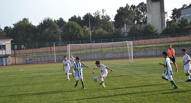 U11’de gol düellosunu Bartın Ankaspor kazandı