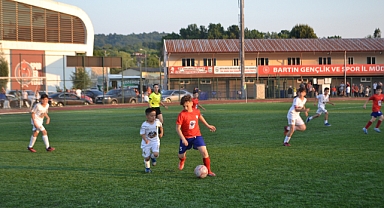 U11 Liginde Bartın Genç Orduspor farklı kazandı