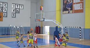 U12 Basketbolda 2024 Final Four Heyecanı Başladı