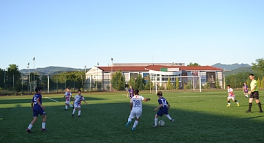 U12’de Yeni Bartınspor farklı kazanmayı sürdürdü
