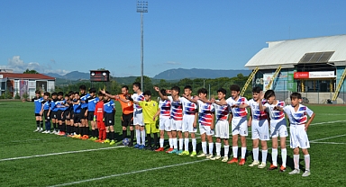 U13’de Bartın Gençlerbirliği geç açıldı