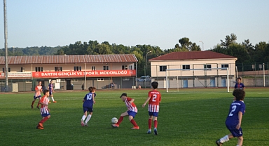 Yeni Bartınspor yıldızlarıyla lige damga vuruyor