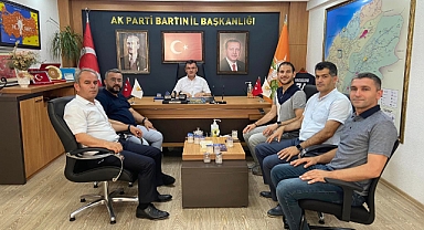 AK Parti'ye Ziyaret