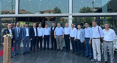 AK Partili isimler düğüne katıldı