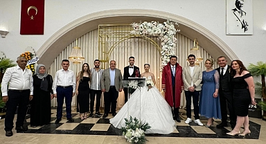 Başkan Nikah Kıydı, Milletvekili Şahitlik Yaptı