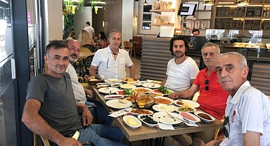 Enes Eser, Sarıyerli futbolcuyu ağırladı