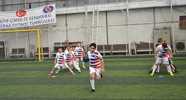 Geleceğin futbolcuları yetişiyor