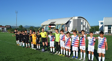 U12’de Bartın Gençlerbirliği ligi galibiyetle tamamladı