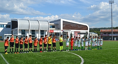 U13’de Yeni Bartınspor rakibini 4-0’la geçti