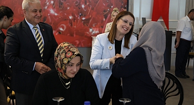 Vali, Şehit Aileleri ve Gazilerle Buluştu