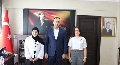 Başarılı öğrencilere gram altın