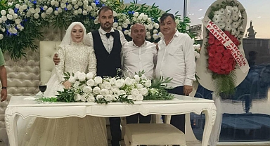 Başkan Düğüne Katıldı