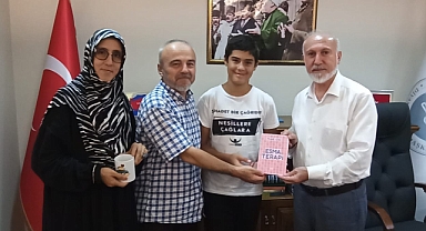 Müftü, Yazar Mine İzgi'yi Ağırladı