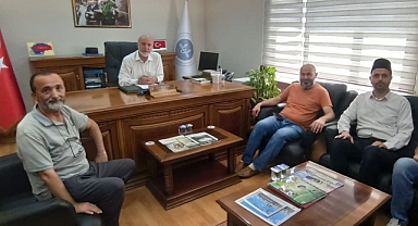 Tiyatro Ekibinden Ziyaret