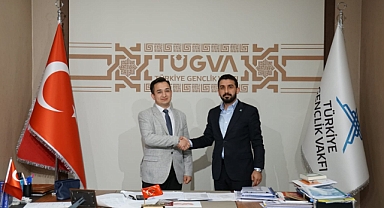 TÜGVA’da Bayrak Değişimi