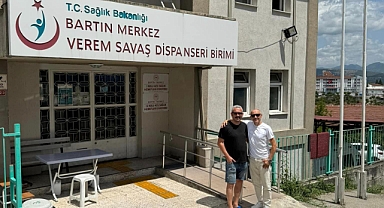 Üyelerini yalnız bırakmıyor