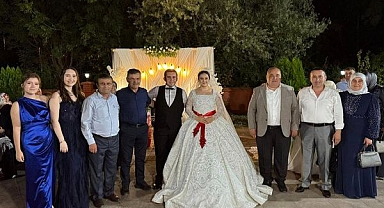 Aldatmaz, Düğüne Katıldı