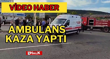 Ambulans kaza yaptı