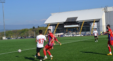 Bal'da Teknik Adam, Futbolcu Ve Saha Uygunlukları Belirlendi