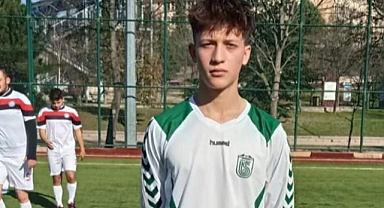 Bartınspor Burak’ı renklerine bağladı