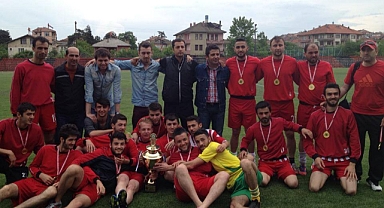 Kurucaşilespor amatöre hazırlanıyor
