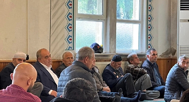 Cami Maden Şehitleri için Doldu