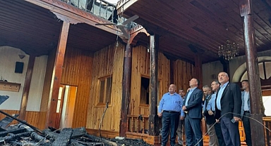 Milletvekili Aldatmaz, tarihi camide incelemelerde bulundu
