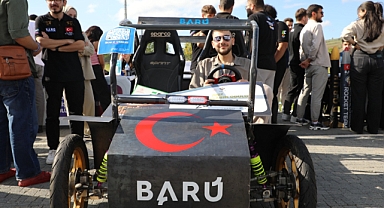Öğrenciler bir arada