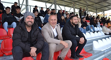 Özçelik “ Kurucaşilespor lige renk kattı”