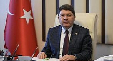 Tunç’tan 81 Şehre Kutlama